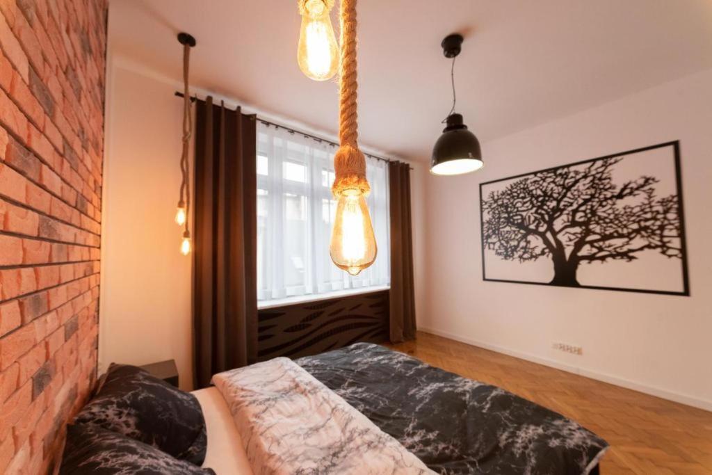 Apartament Loft Apartment Bielsko-Biala Bagian luar foto