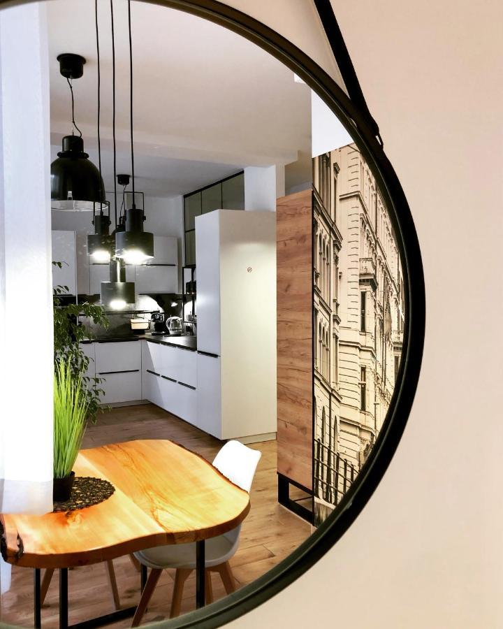Apartament Loft Apartment Bielsko-Biala Bagian luar foto
